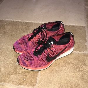 Nike Flyknit Racers